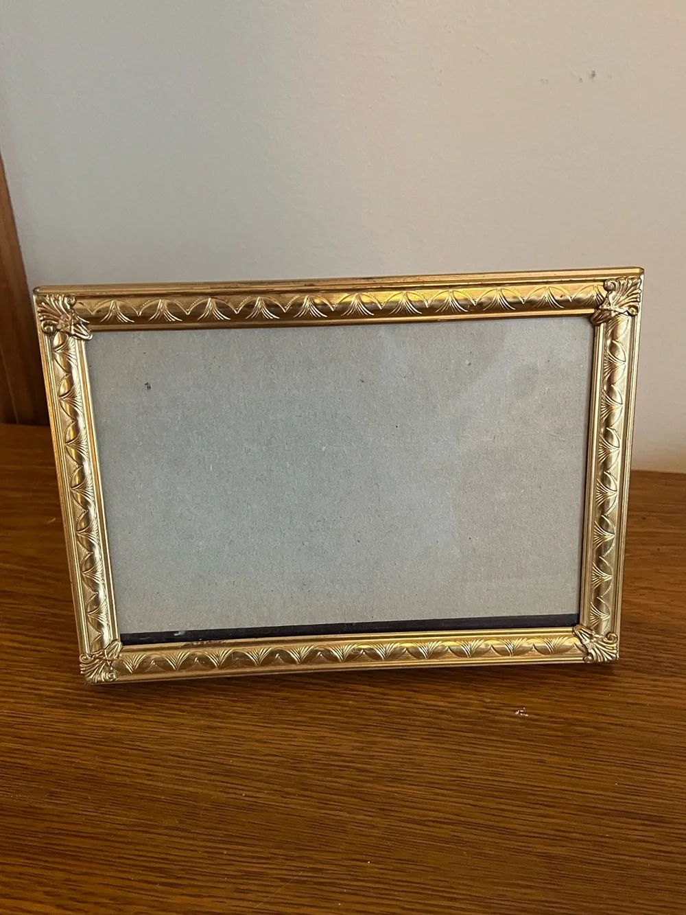 Vintage Gold Horizontal Tabletop 4x6 Picture Frame